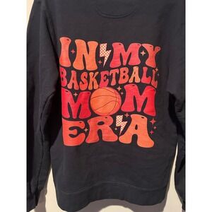 Black Basketball Mom Crewneck Sweatshirt Retro Graphic Trendy